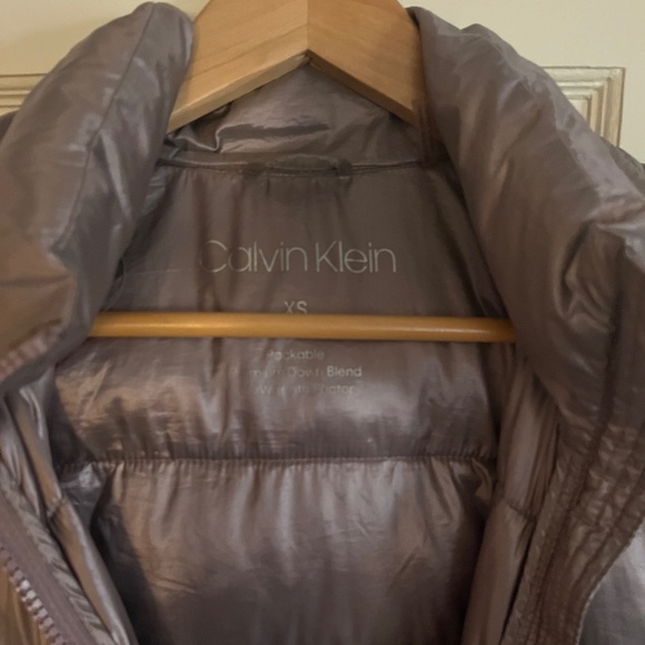 Winter Coat - Picture 4 of 11